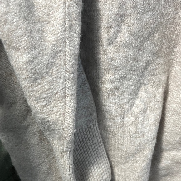 V-Neck Beige Sweater - Picture 5 of 7